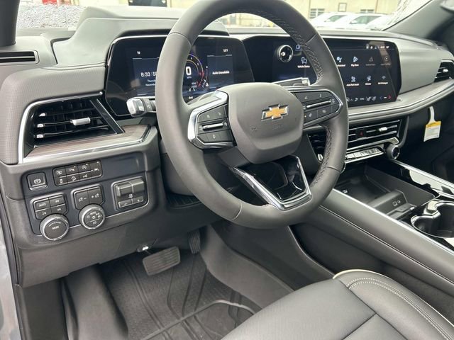 2026 Chevrolet Suburban Premier - Photo 13