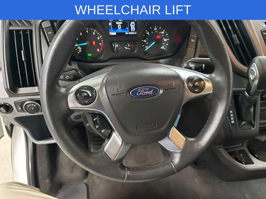 2016 Ford Transit XL - Photo 29