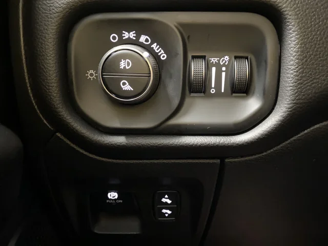 2025 RAM 1500 Big Horn/Lone Star - Photo 24