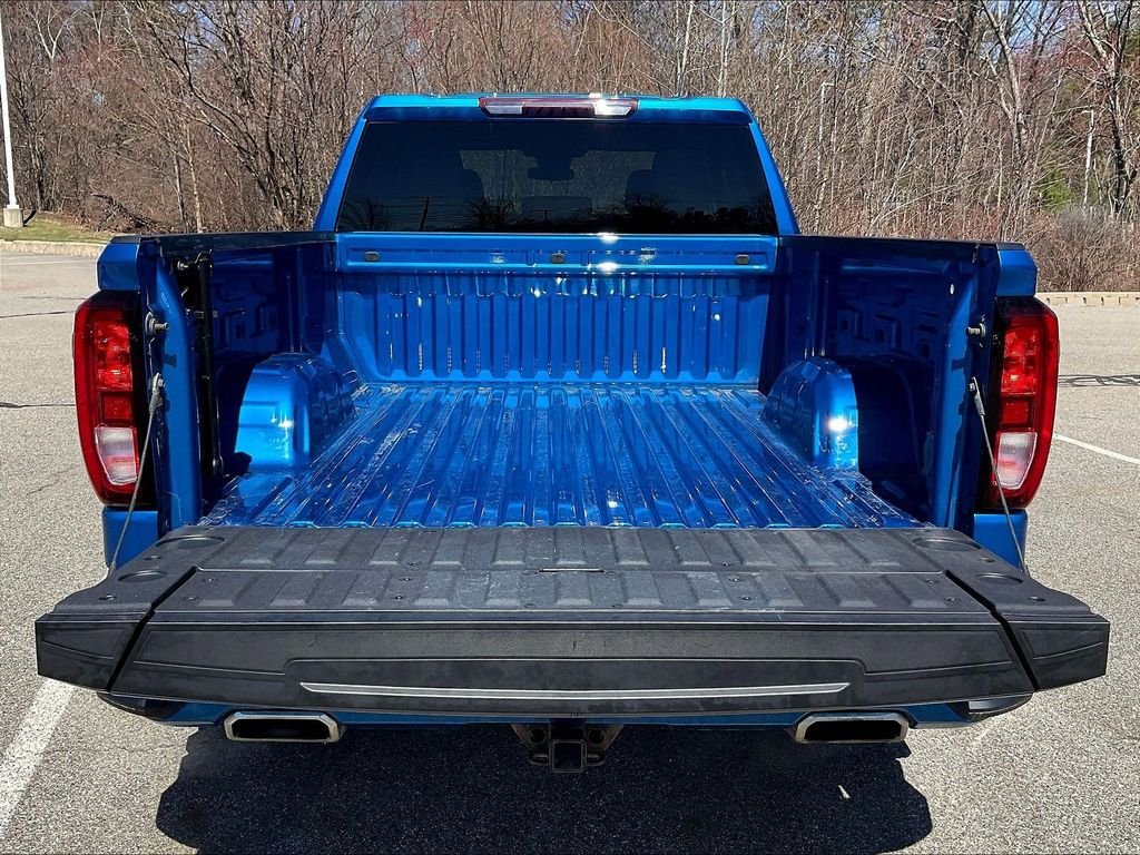 Used 2022 Blue GMC Elevation image 30