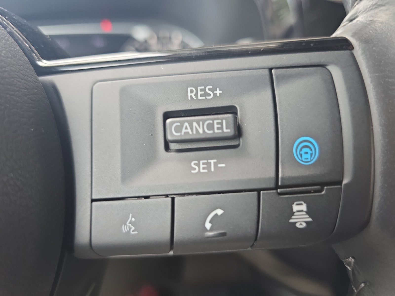 Used 2024 Solid Gray/Super Black Nissan SL image 24