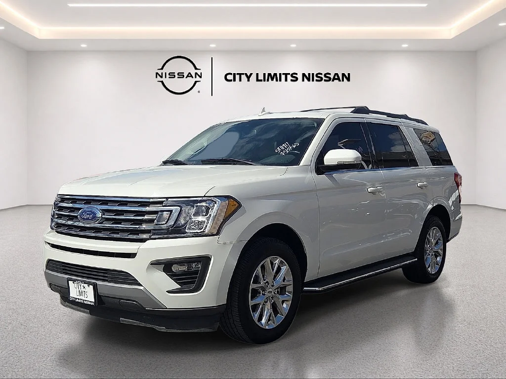 Used 2021 White Ford XLT image 2