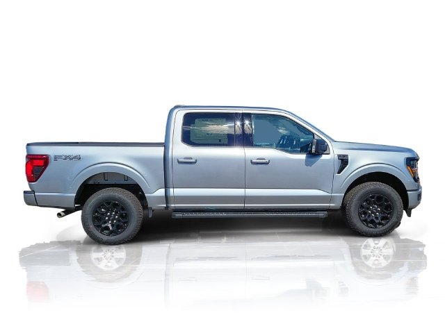 New 2026 Iconic Silver Metallic Ford XLT image 38