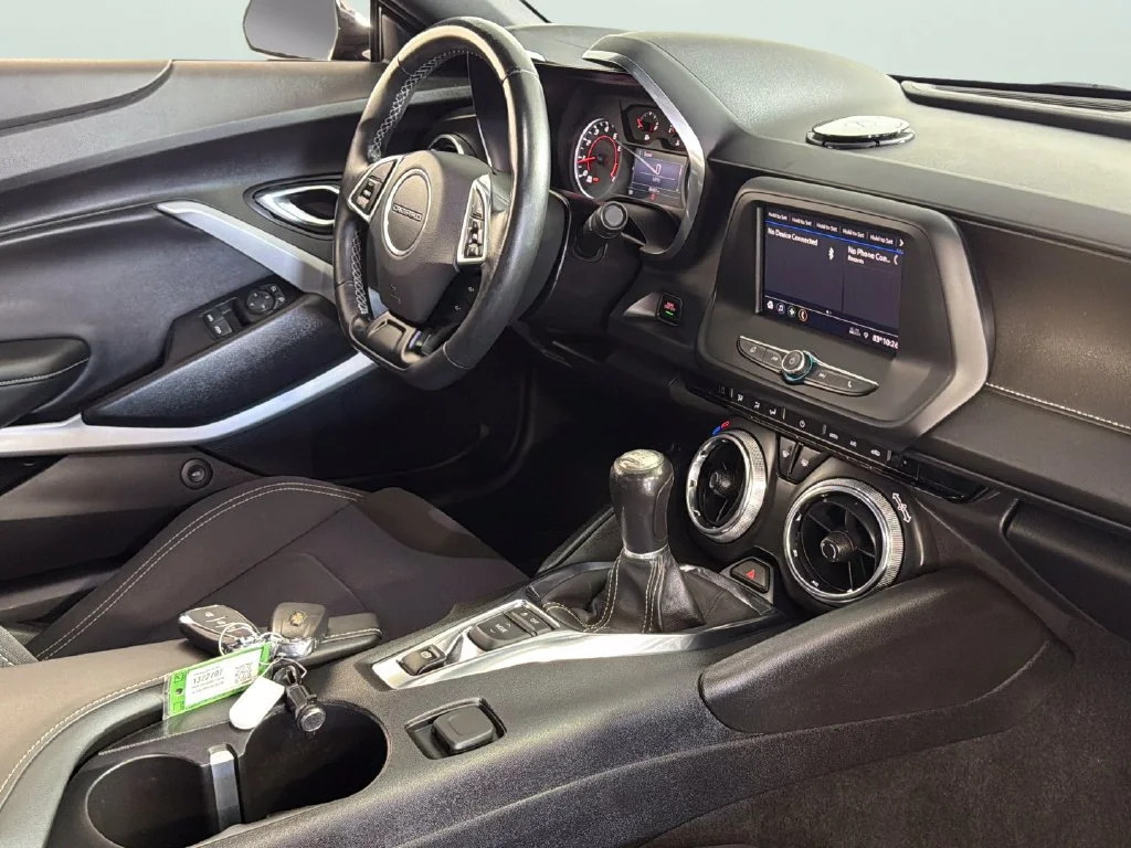 Used 2020 BLACK Chevrolet 1LS image 30