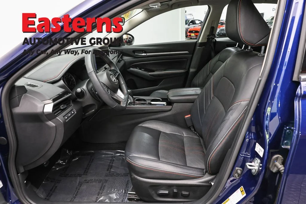 Used 2024 Blue Nissan 2.5 SR image 14