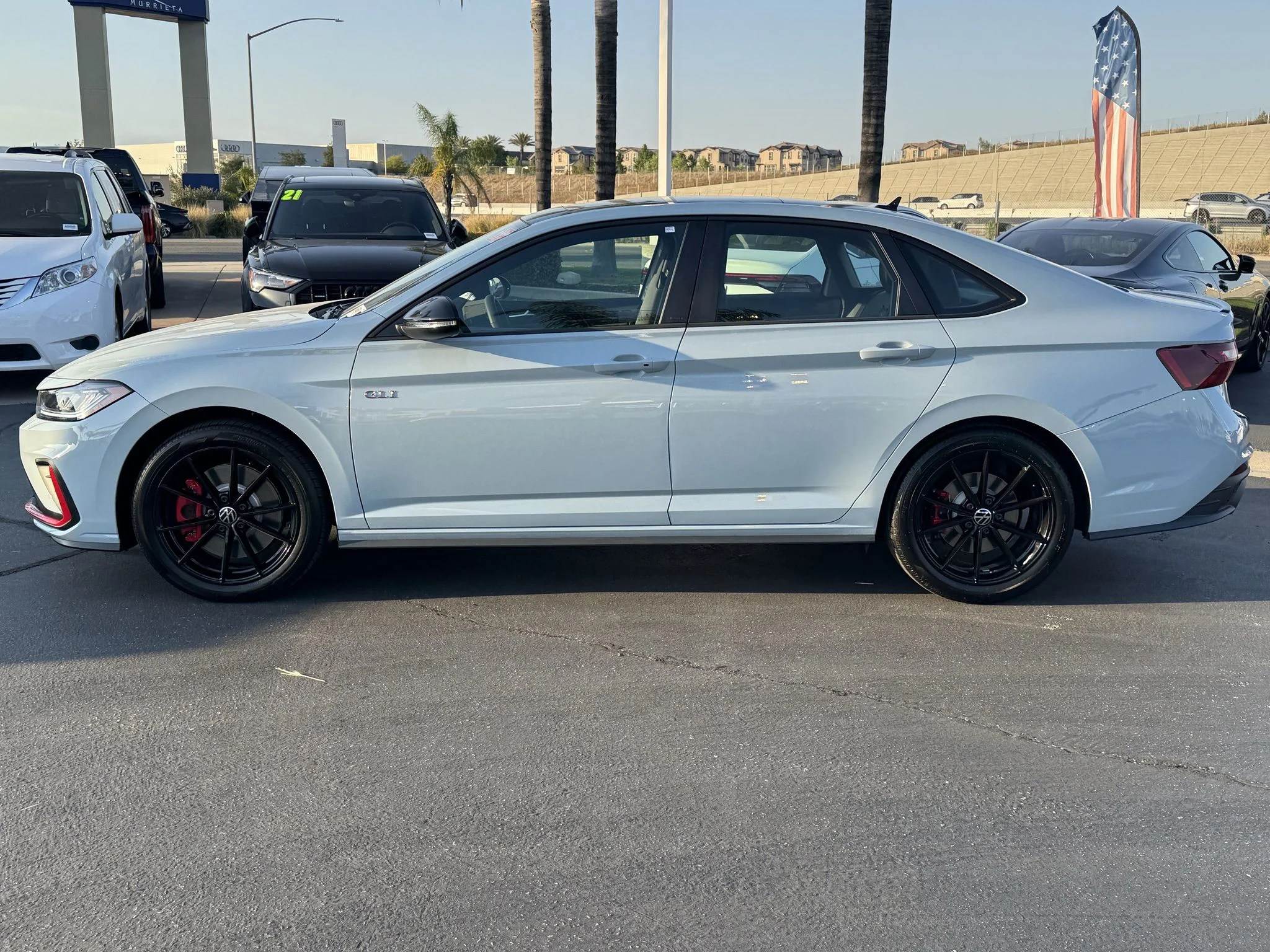 New 2026 Monument Gray w/Deep Black Roof Volkswagen Autobahn image 4
