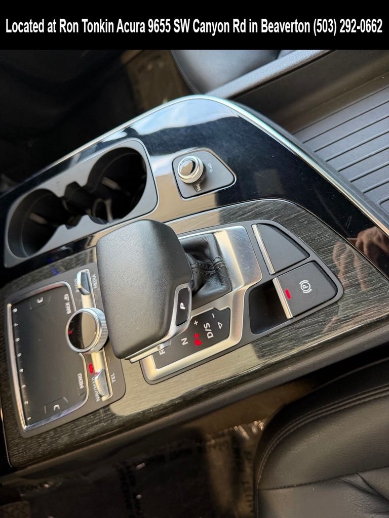 Used 2019 Night Black Audi 55 Premium image 27