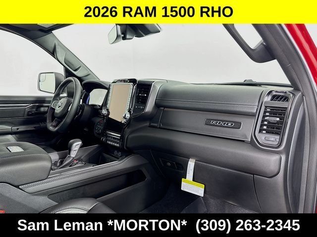 New 2026 Molten Red Pearl-Coat Exterior Paint Ram RHO image 28