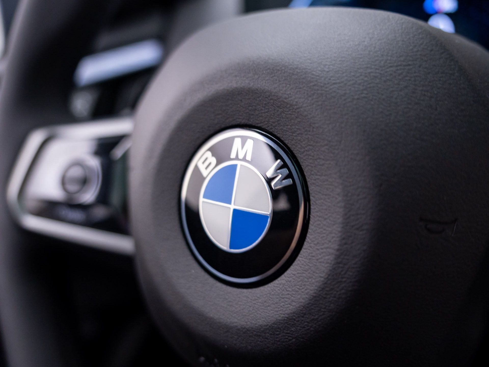 New 2026 Brooklyn Grey Metallic BMW 30 xDrive image 24