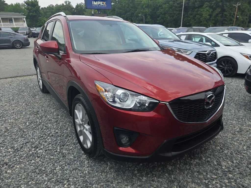 Used 2013 Red Mazda Grand Touring image 2