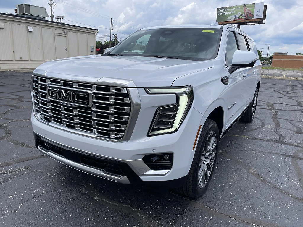 New 2026 Glacier White Tricoat GMC Denali image 4