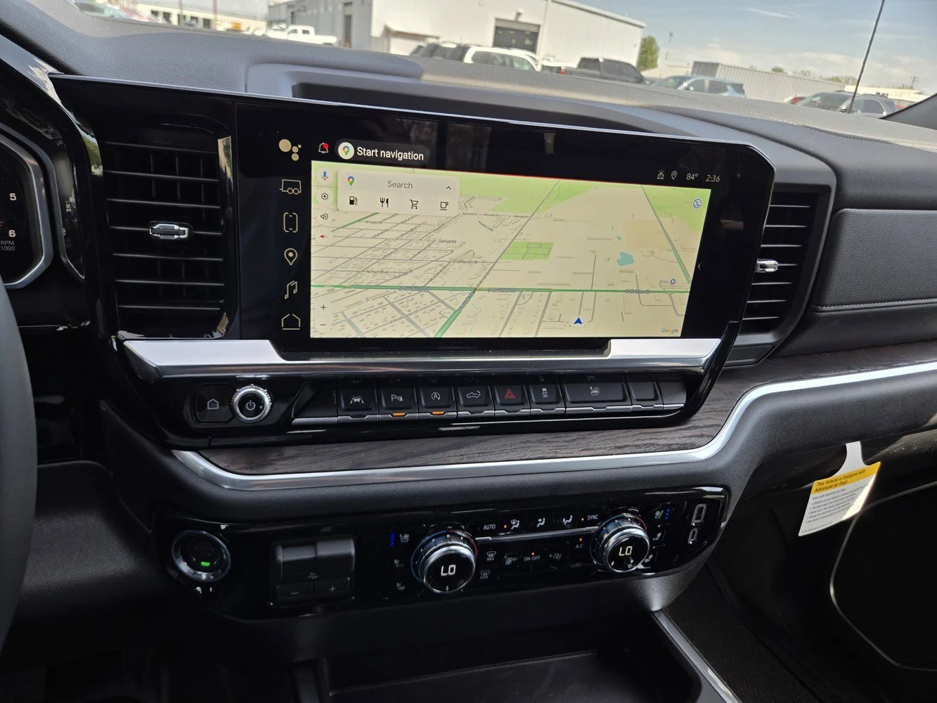 2026 GMC Sierra 1500 SLT - Photo 7