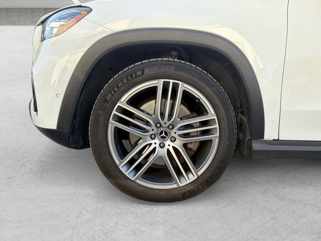 Used 2025  Mercedes-Benz GLS 450 image 23