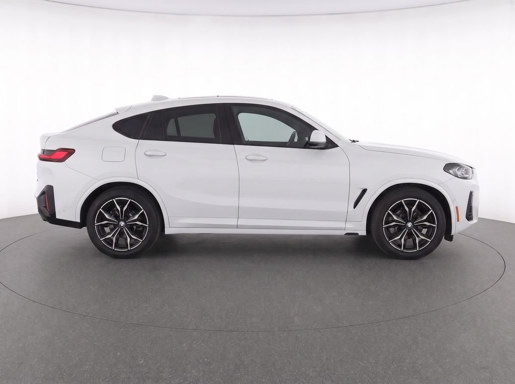 Certified Used 2024 Alpine White BMW xDrive30i image 2