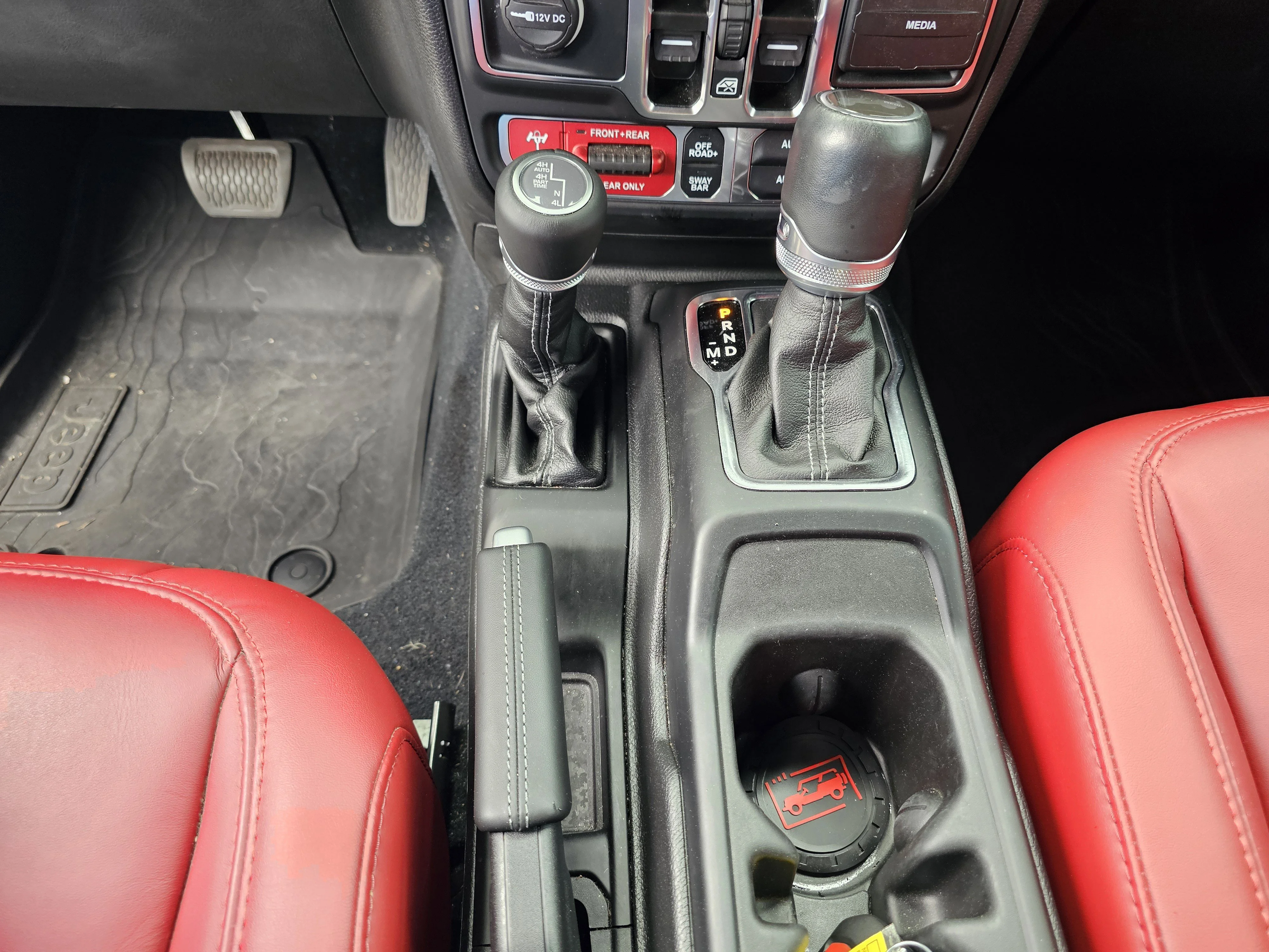 Used 2024 Black Clearcoat Jeep Rubicon 392 image 28