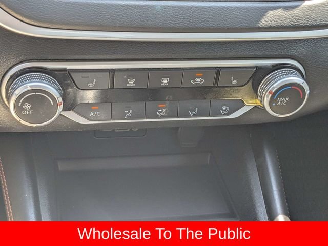 Used 2022 White Nissan 2.5 SR image 22