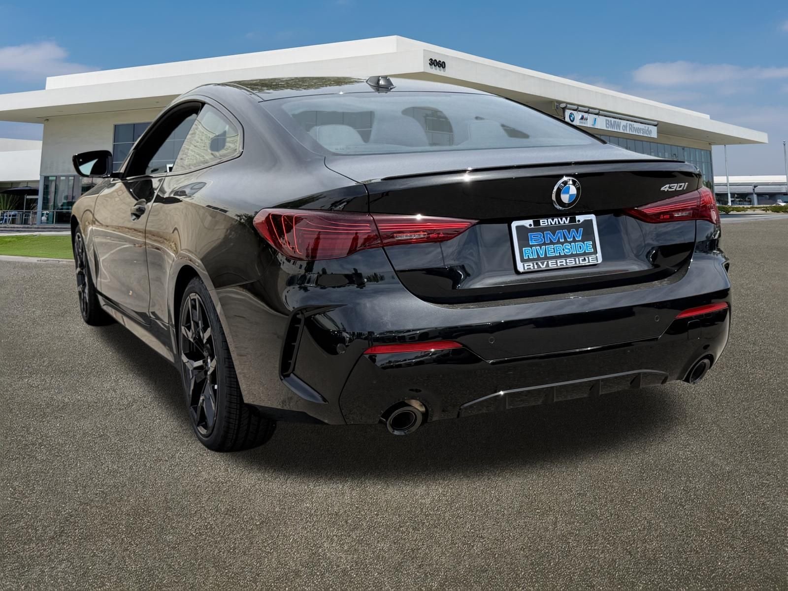 2026 BMW 4 Series 430i - Photo 8