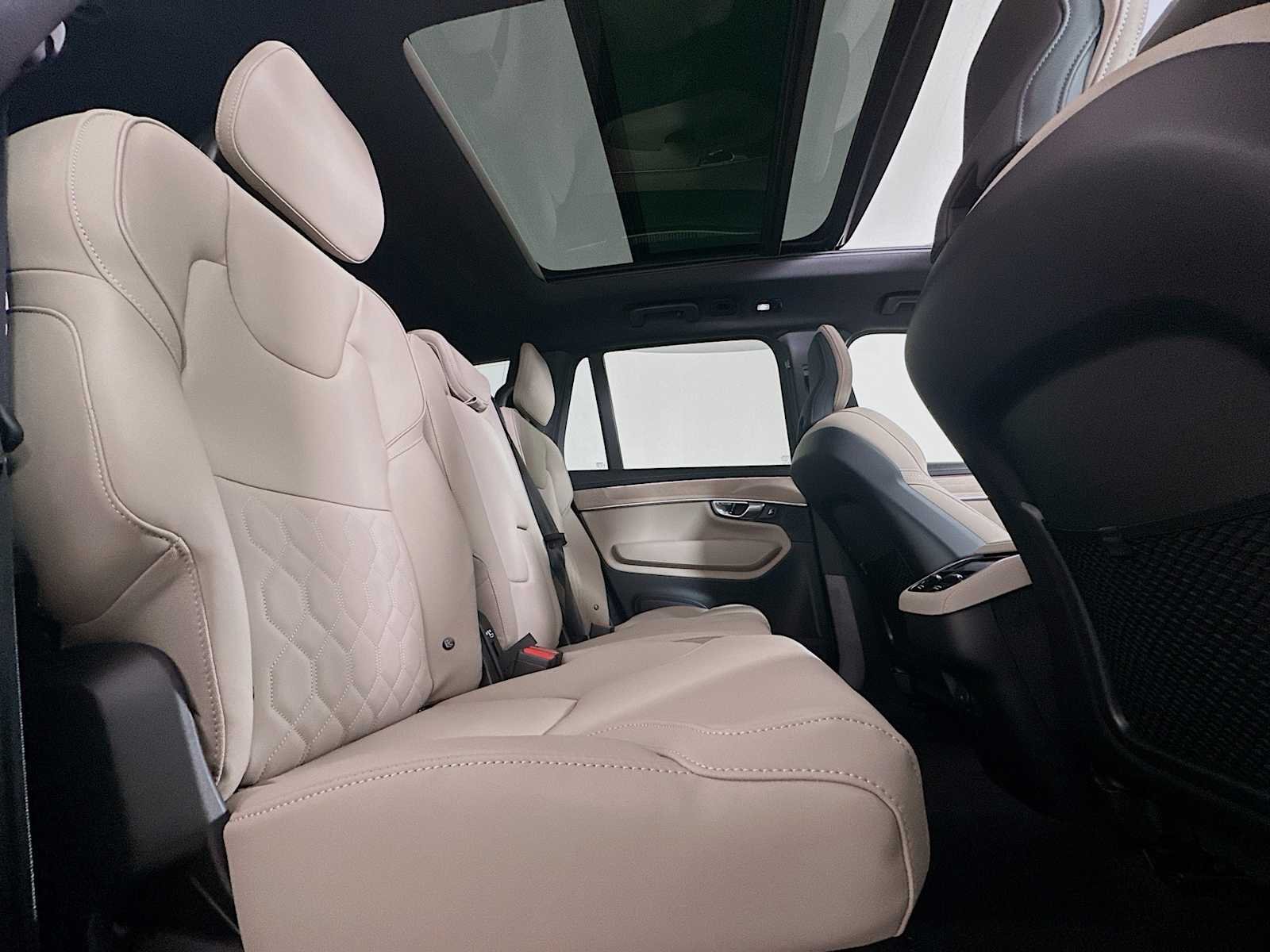 New 2026 Crystal White Volvo Core image 27
