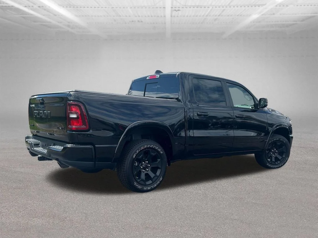 New 2026 Diamond Black Crystal Pearl-Coat Exterior Paint RAM Big Horn/Lone Star image 6