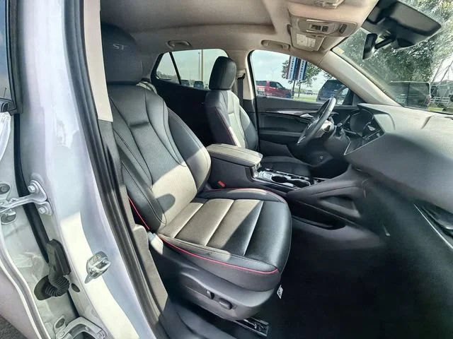 2023 Buick Envision Essence - Photo 27