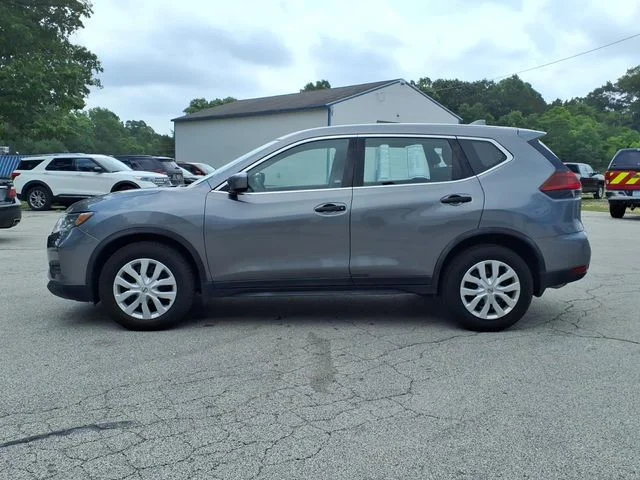 Used 2018 Gray Nissan S image 4