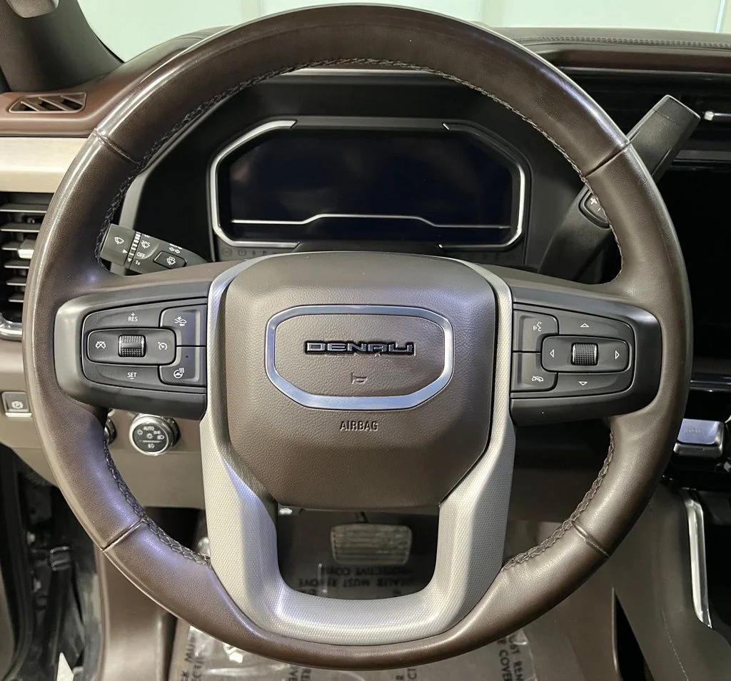Used 2024 Black GMC Denali image 23