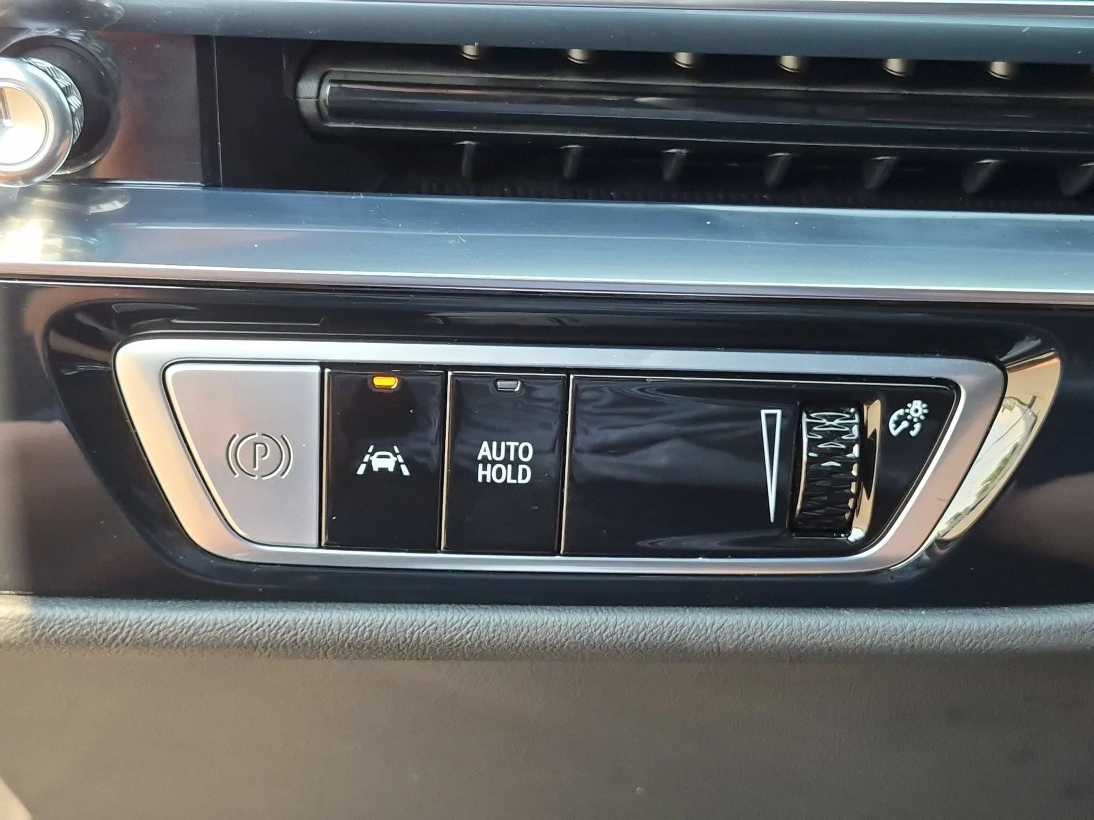 Used 2024 Emerald Lake Metallic Cadillac Tech image 16