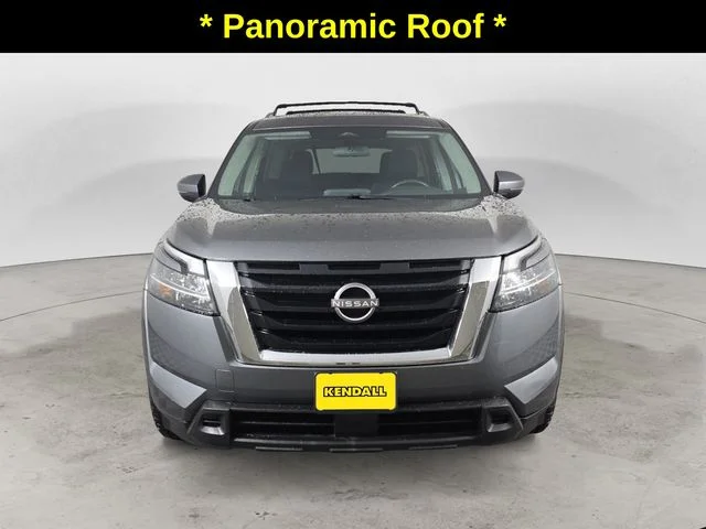 Used 2022 Gun Metallic Nissan SV image 2