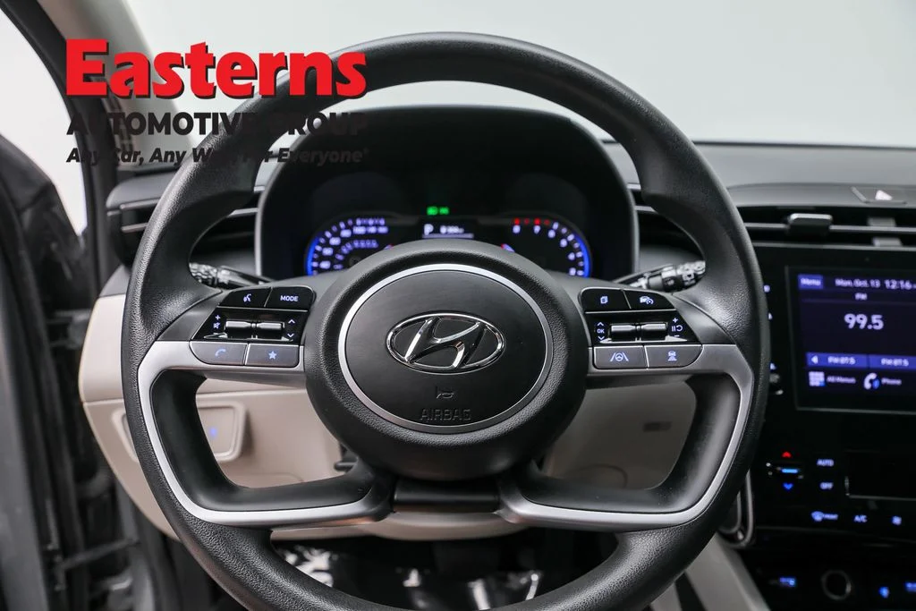 Used 2024 Gray Hyundai SEL image 10