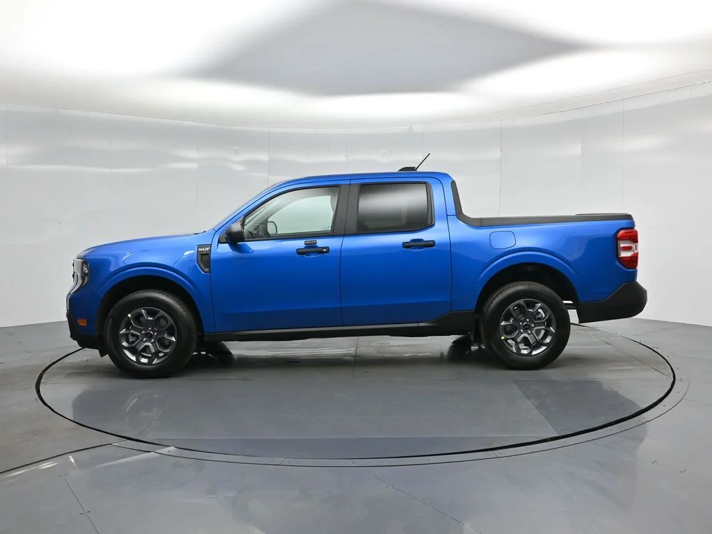 New 2026 Velocity Blue Ford XLT image 26