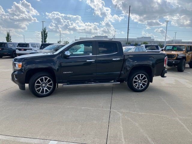 Certified Used 2020 Carbon Black Metallic GMC 4WD Denali image 4