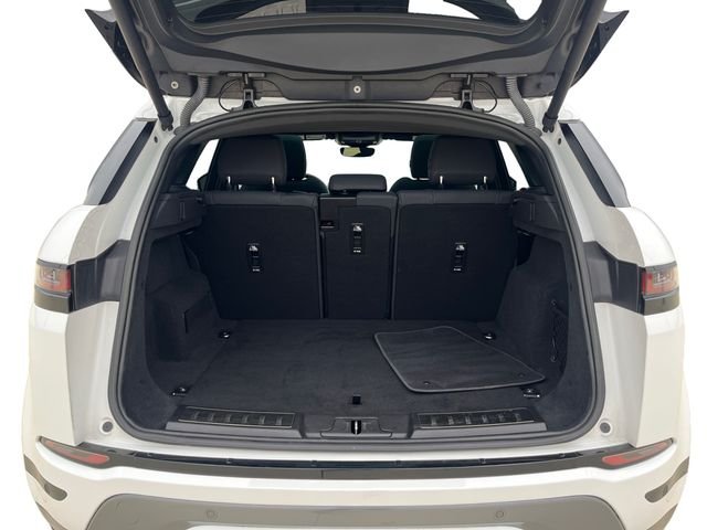 Certified Used 2023 White Land Rover R-Dynamic SE image 18
