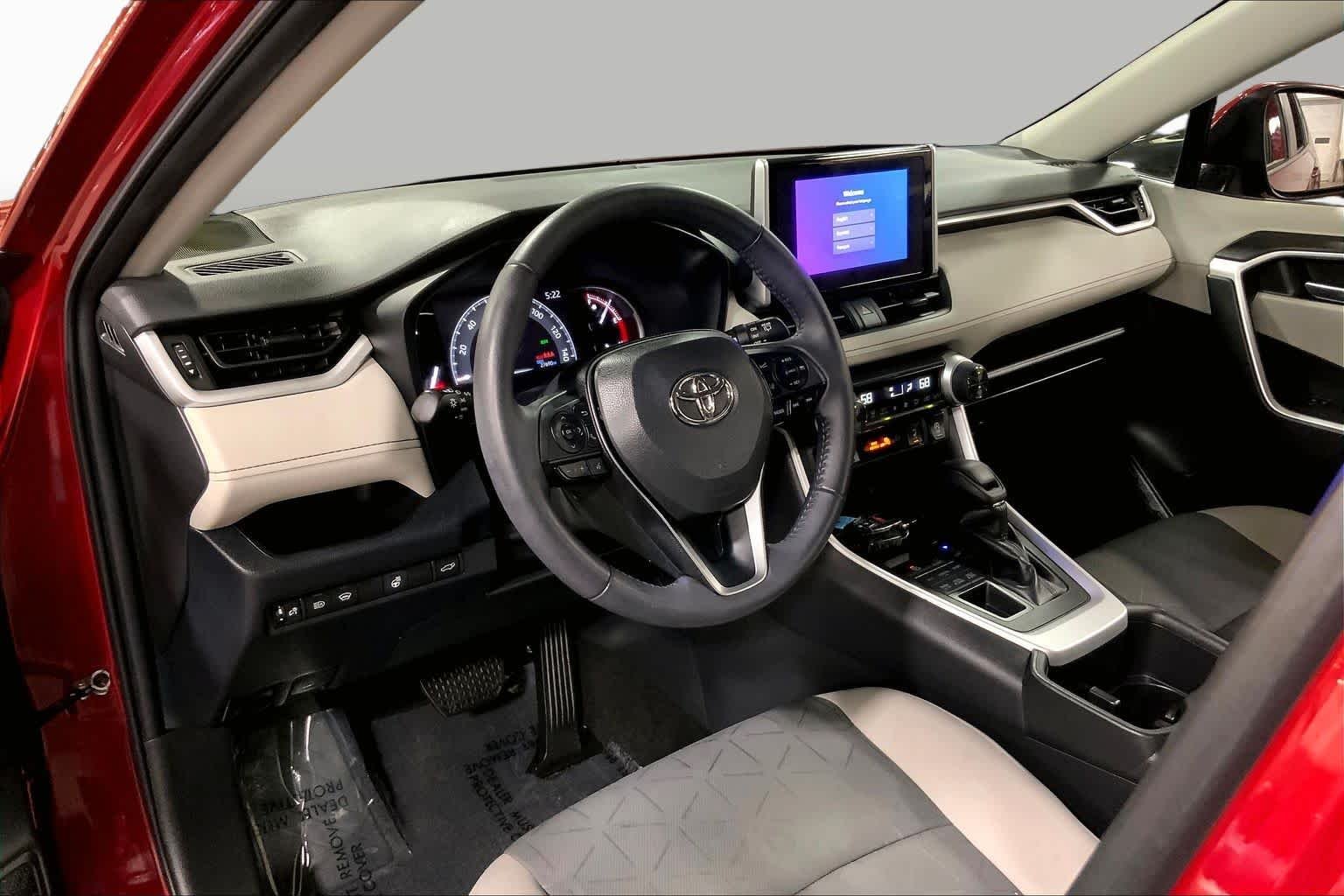 Used 2023 Ruby Flare Pearl Toyota XLE image 18