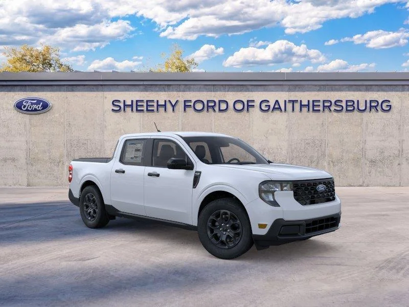New 2026 Space White Metallic Ford XLT image 1