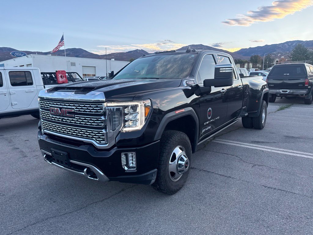 Used 2023 Onyx Black GMC Denali image 18