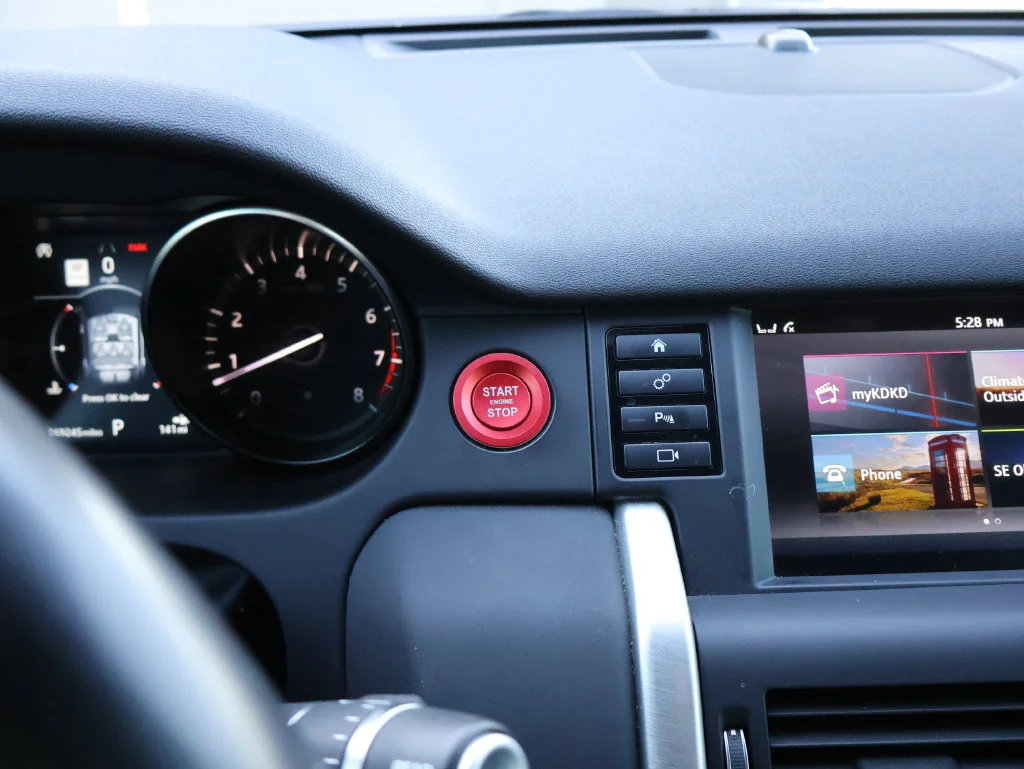 Used 2019  Land Rover  image 29