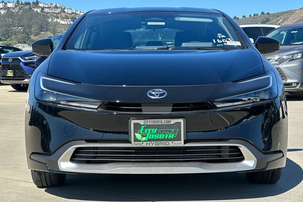 New 2027 Inked Toyota  SE image 9