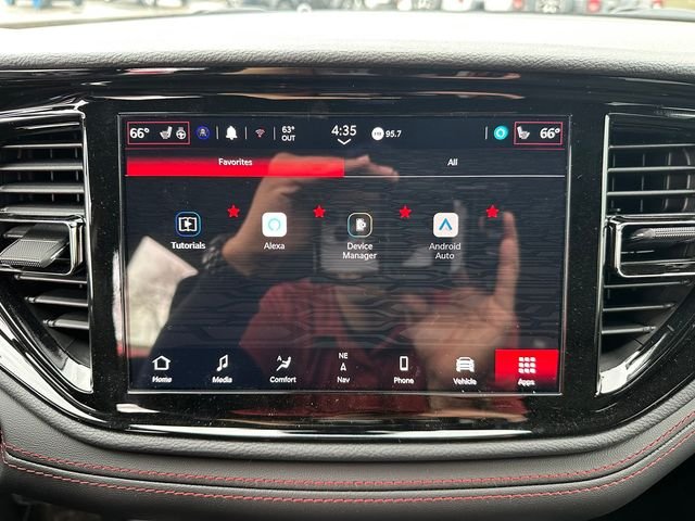 New 2026 Diamond Black Clear-Coat Exterior Paint Dodge GT image 27