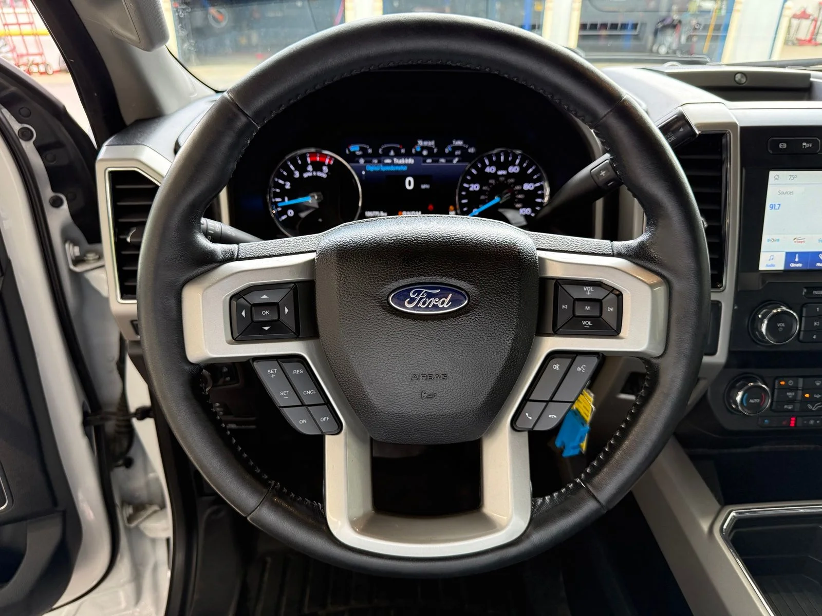 Used 2021 White Ford Lariat image 14