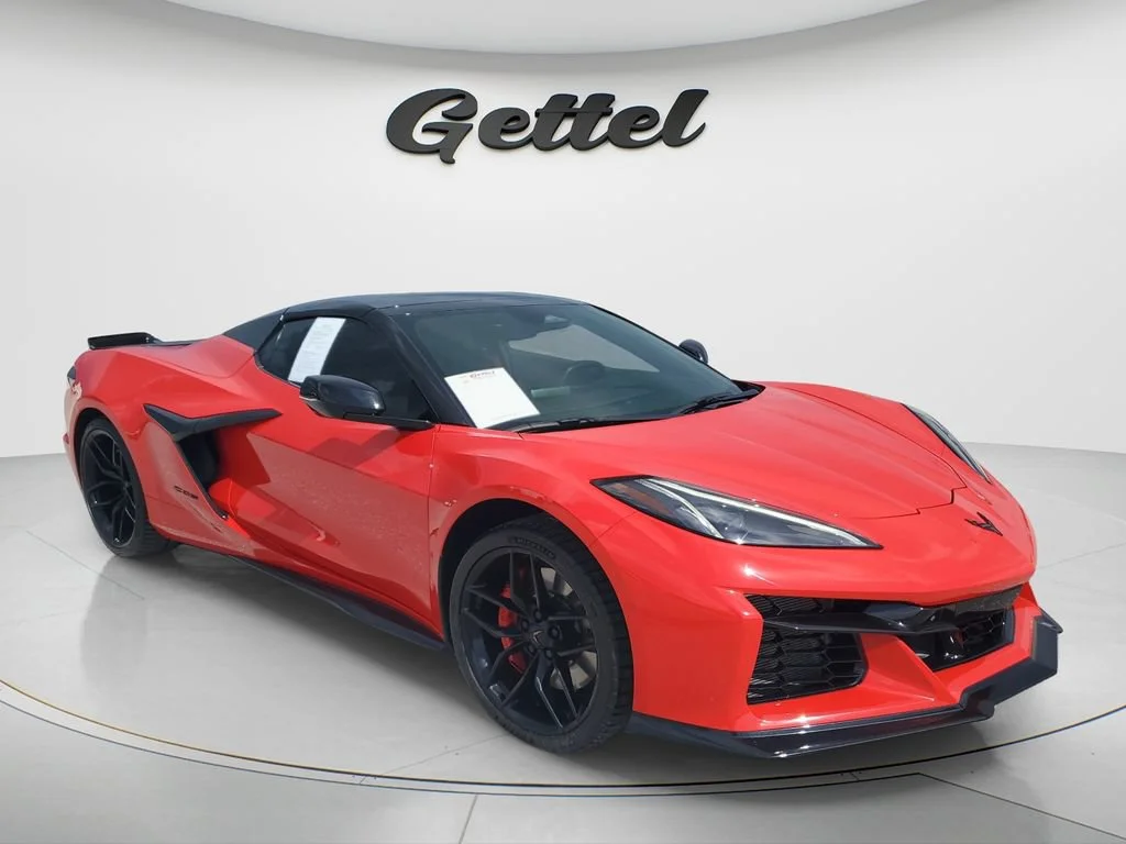 Used 2025 Torch Red Chevrolet 2LZ image 3