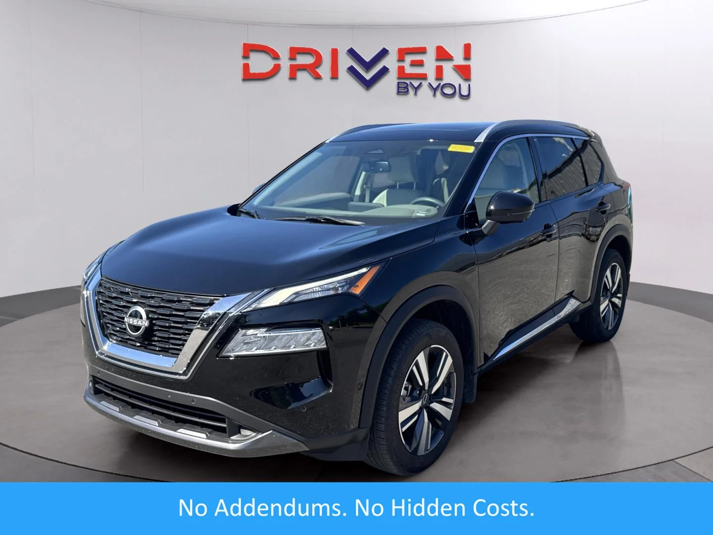 Used 2023 Super Black Nissan SL image 1