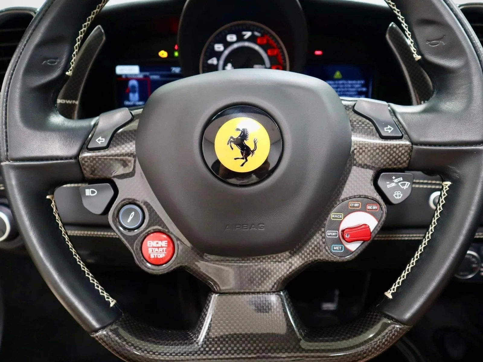 Certified Used 2018 Nero Ferrari  image 27