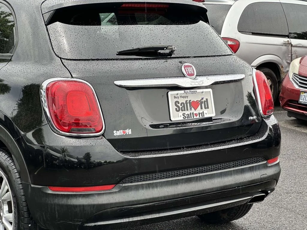 Used 2016 Black FIAT Easy image 11