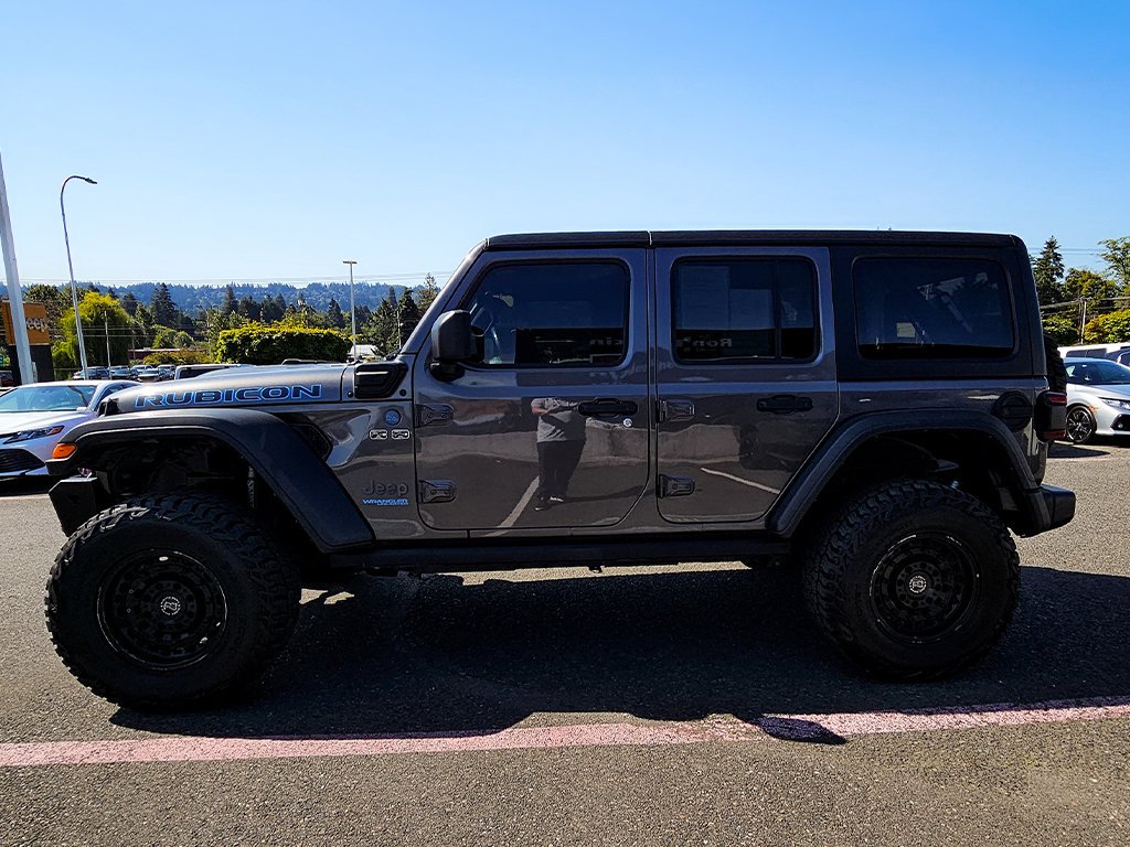 Used 2022 Gray Jeep Unlimited Rubicon 4xe image 4