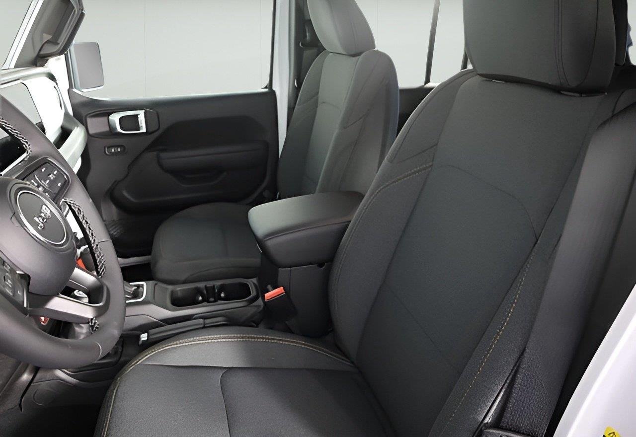 2026 Jeep Wrangler 4-Door Willys - Photo 12