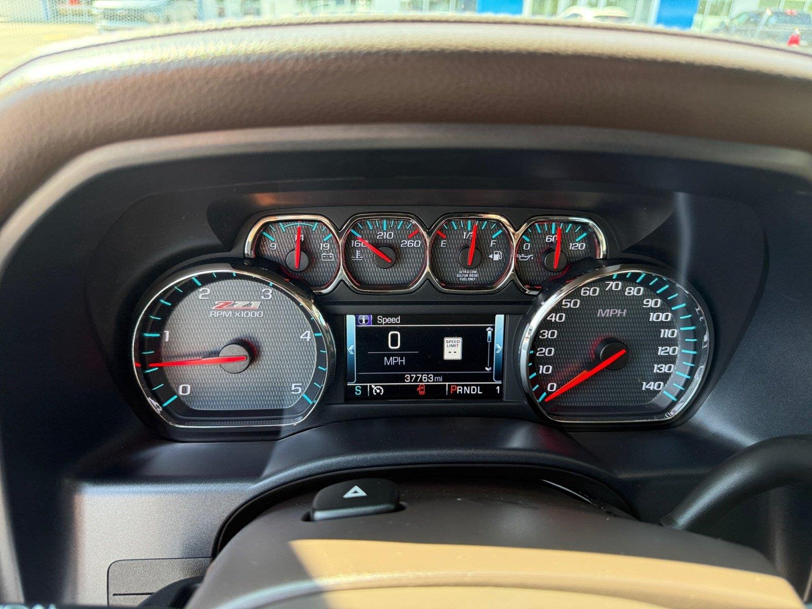 Used 2019 Iridescent Pearl Tricoat Chevrolet LTZ image 7