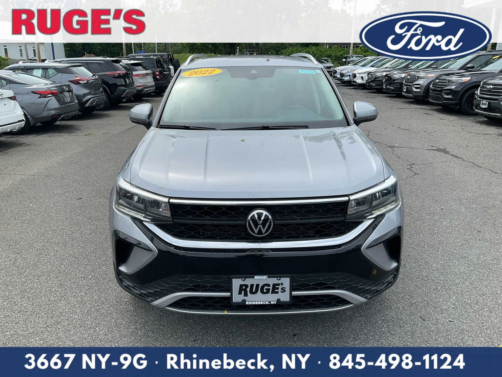 Used 2022 Pyrite Silver Metallic Volkswagen SE image 8