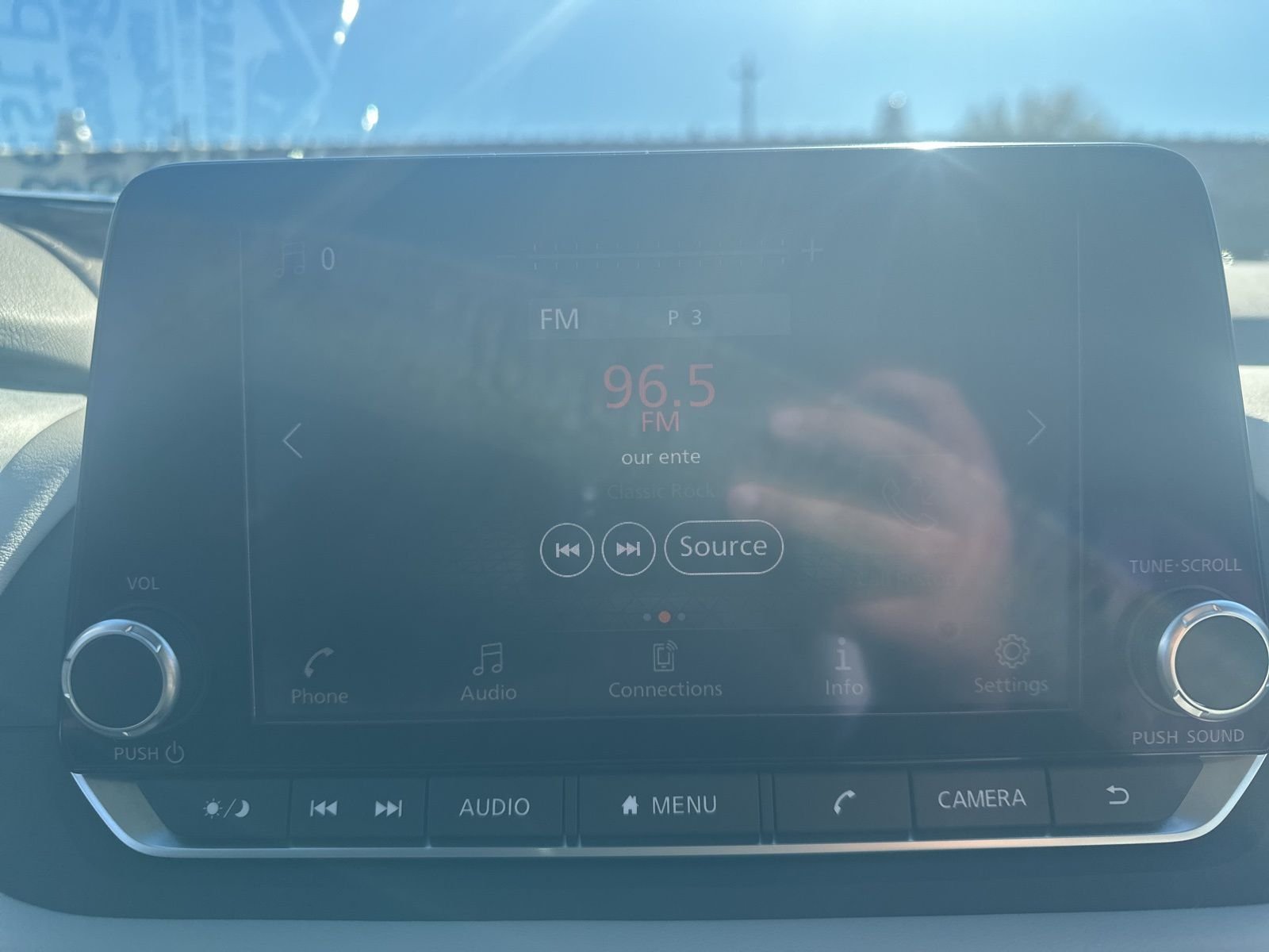 2025 Nissan Rogue SV - Photo 20