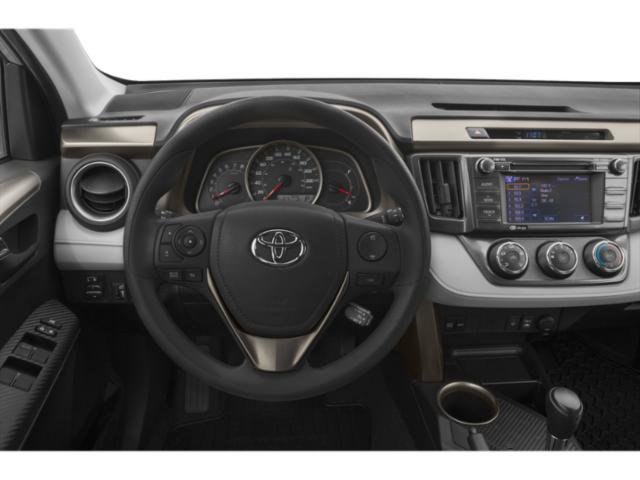 Used 2015 Super White Toyota XLE image 9