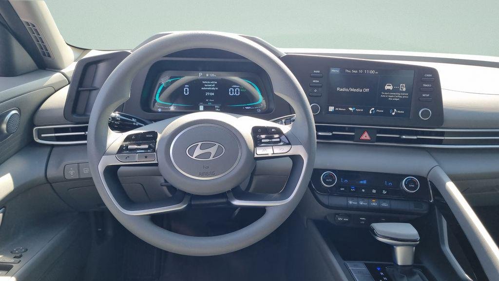 New 2026 White Hyundai Blue image 12